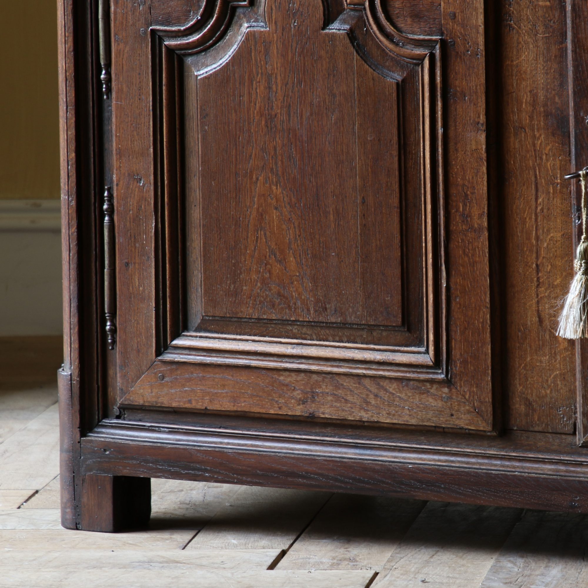 Two Door Dresser Base